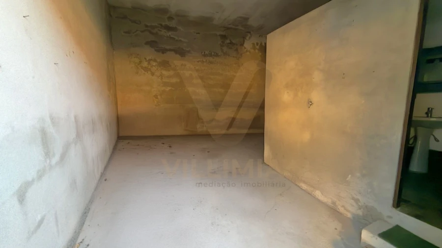 Moradia T1 para Venda em Labrujó, Rendufe e Vilar do Monte Foto 9