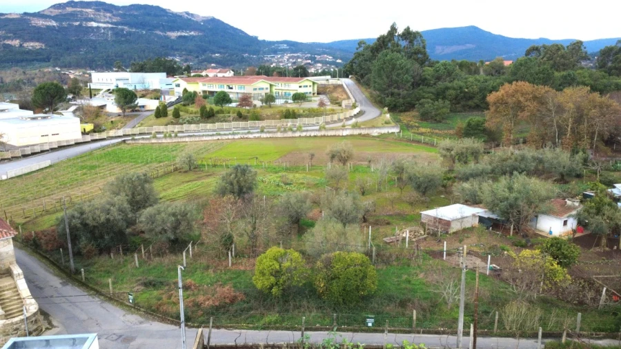 Terreno para Venda em Arcozelo Foto 5