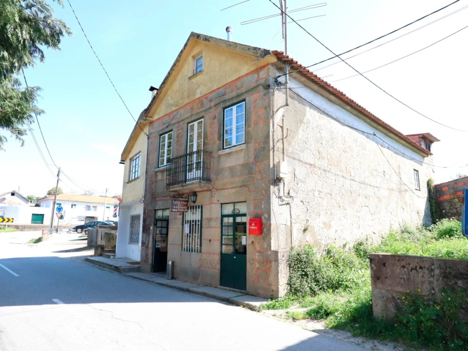 Moradia T4 para Venda em Arcozelo Foto 8