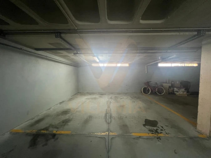 Apartamento T2 para Venda em Fornelos e Queijada Foto 18