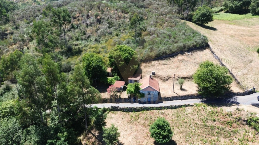 Moradia T2 para Venda em Miranda Foto 6