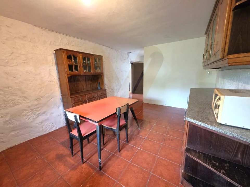 Moradia T4 para Venda em Arcozelo Foto 5