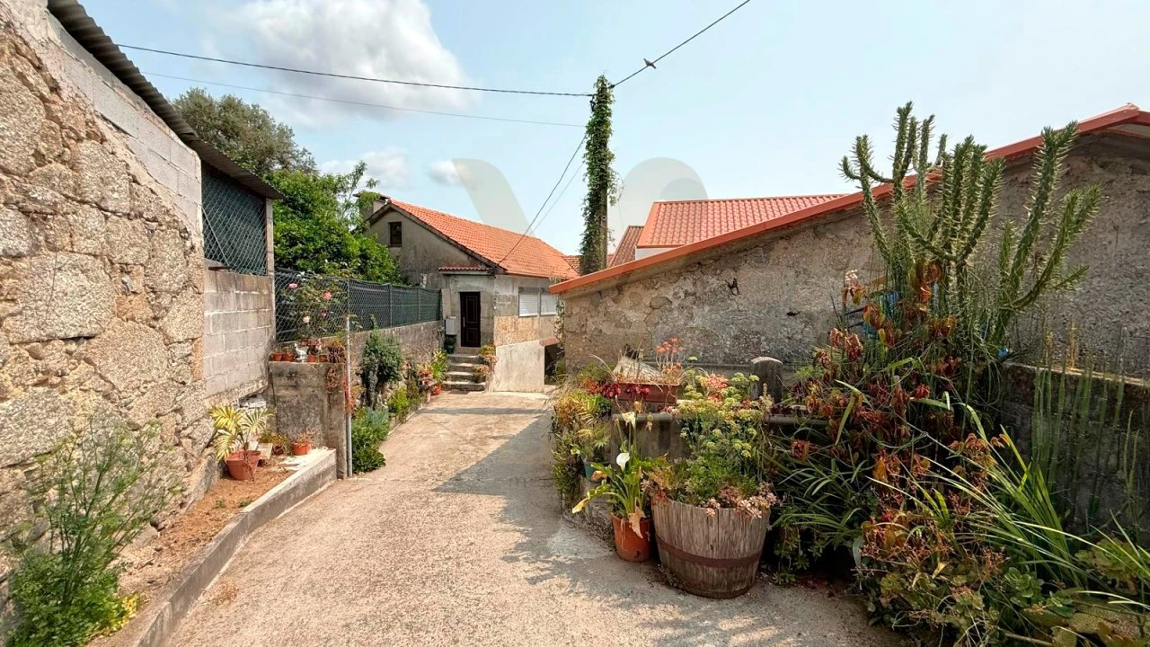 Moradia T3 para Venda em Beiral do Lima Foto 1