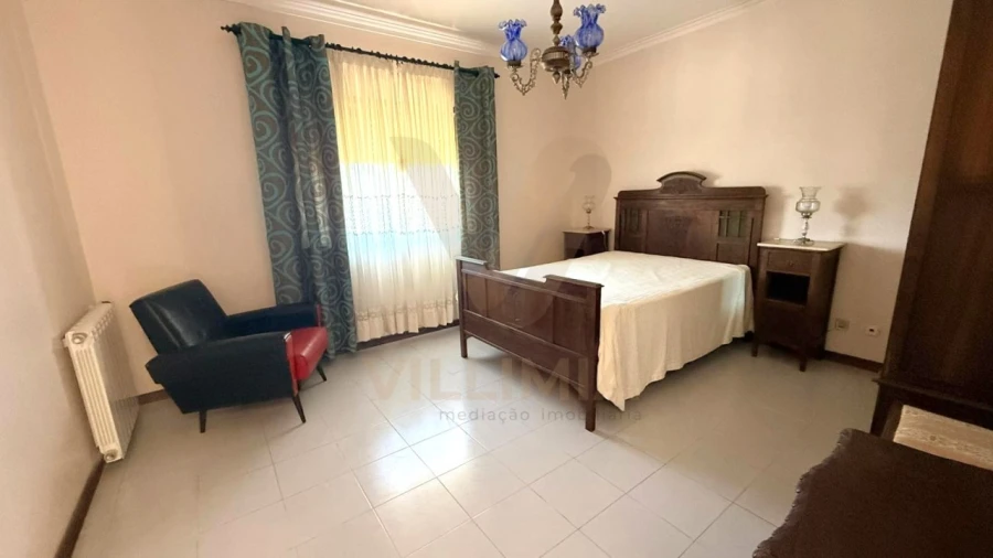 Moradia T3 para Venda em Chafe Foto 9