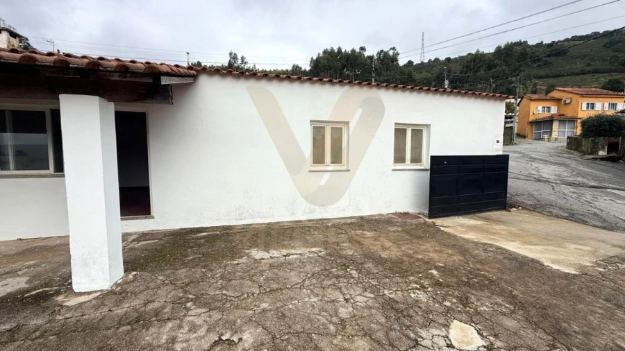 Moradia T3 para Venda em Barroselas e Carvoeiro Foto 2