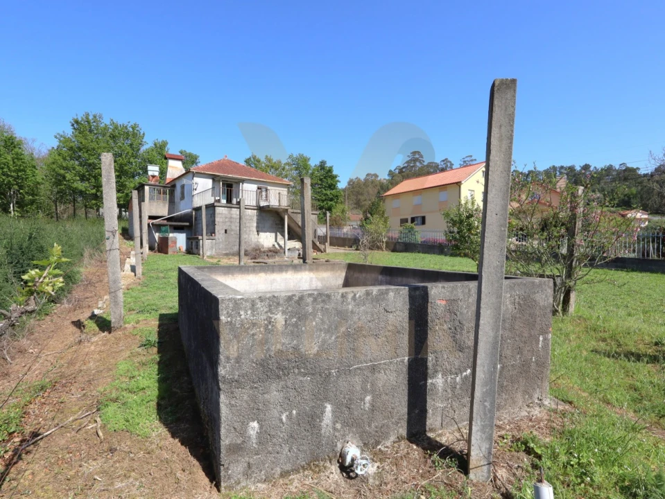 Moradia T2 para Venda em Fornelos e Queijada Foto 22