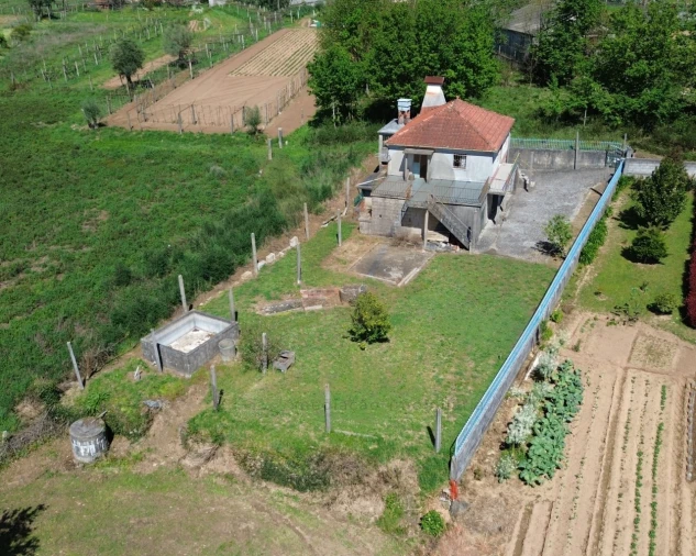 Moradia T2 para Venda em Fornelos e Queijada Foto 5