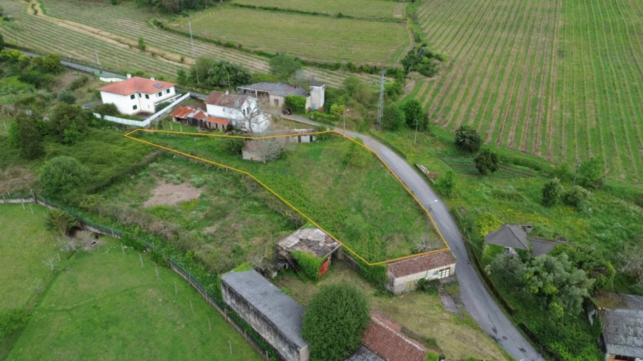 Terreno para Venda em Cabração e Moreira do Lima