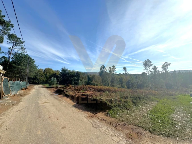 Terreno para Venda em Rebordões (Souto) Foto 5