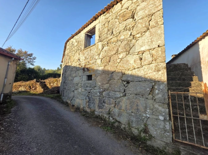 Moradia T2 para Venda em Ribeira Foto 10