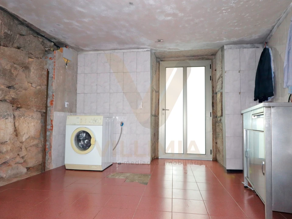 Moradia T3 para Venda em Arcozelo Foto 25