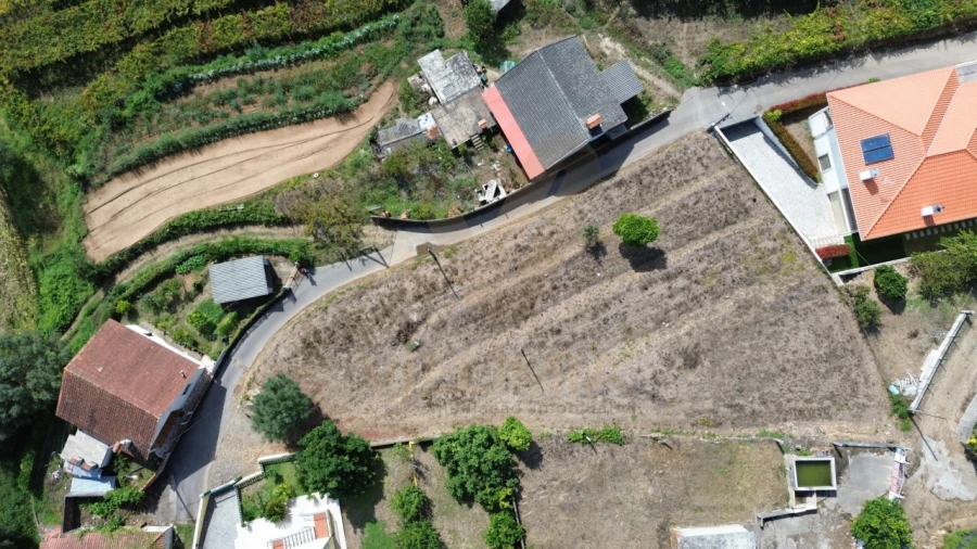 Terreno para Venda em Rebordões (Santa Maria) Foto 7