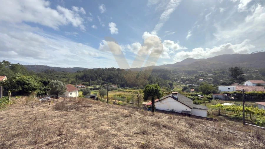 Terreno para Venda em Rebordões (Santa Maria) Foto 9