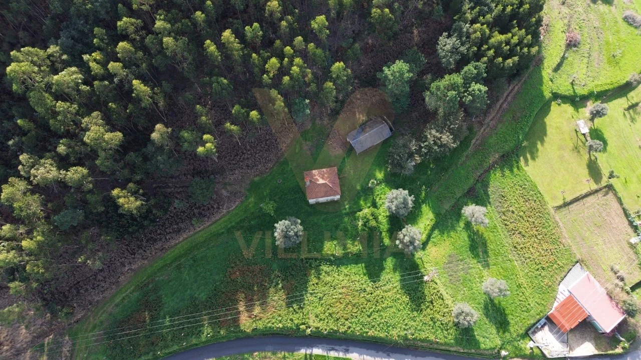 Terreno para Venda em Cabração e Moreira do Lima Foto 1