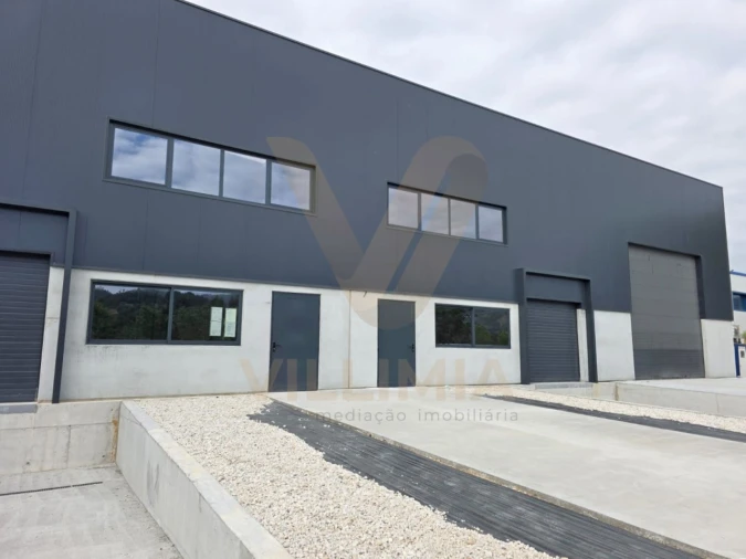 Armazém para Venda em Gemieira Foto 16