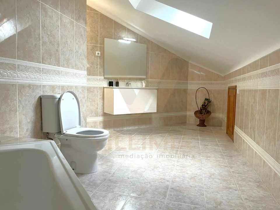 Apartamento T4 para Venda em Arca e Ponte de Lima Foto 23