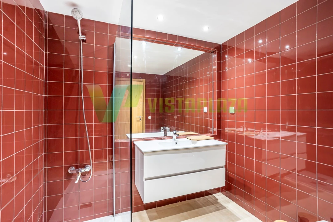 Moradia T2 para Venda em Lagoa e Carvoeiro Foto 31