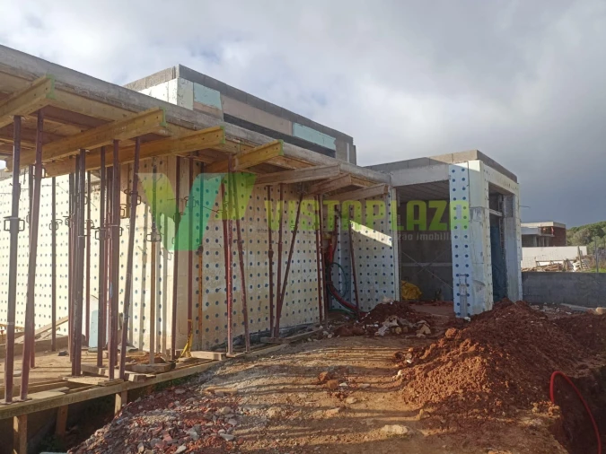 Moradia T3 para Venda em Mexilhoeira Grande Foto 20