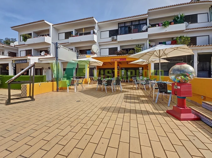 Negócio para Venda em Albufeira e Olhos de Água Foto 14