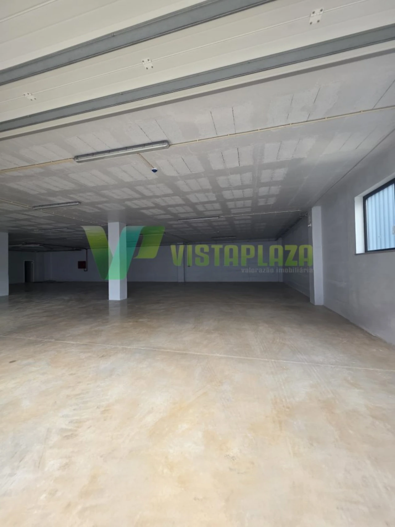 Armazém para Arrendamento em Portimão Foto 7