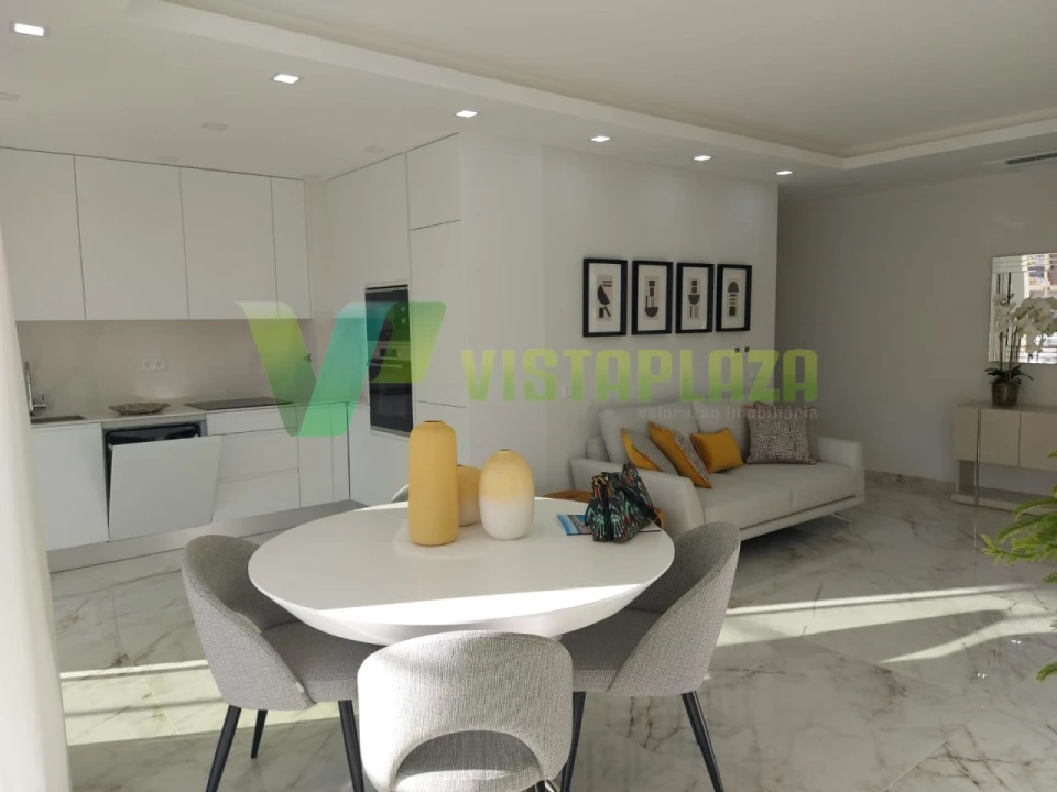 Apartamento T2 para Venda em Lagos (São Sebastião e Santa Maria) Foto 2