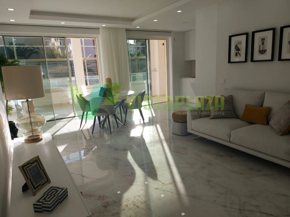Apartamento T2 para Venda em Lagos (São Sebastião e Santa Maria) Foto 1