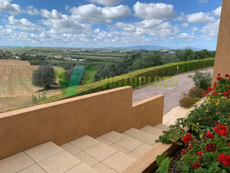 Moradia T5 para Venda em Lagos (São Sebastião e Santa Maria) Foto 47