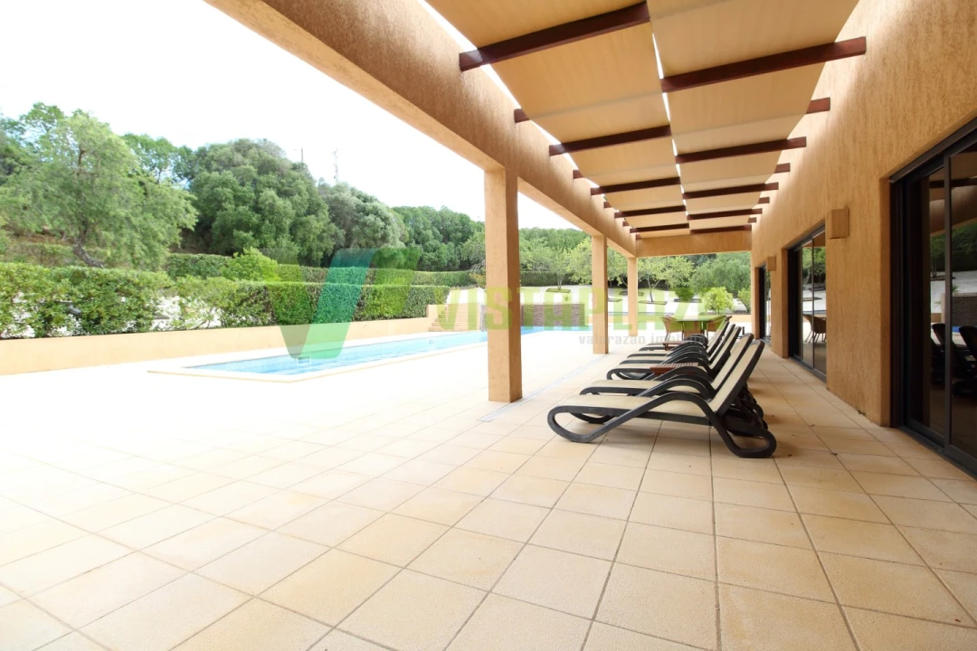 Moradia T5 para Venda em Lagos (São Sebastião e Santa Maria) Foto 46