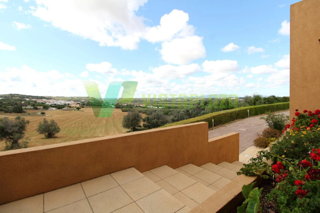 Moradia T5 para Venda em Lagos (São Sebastião e Santa Maria) Foto 54