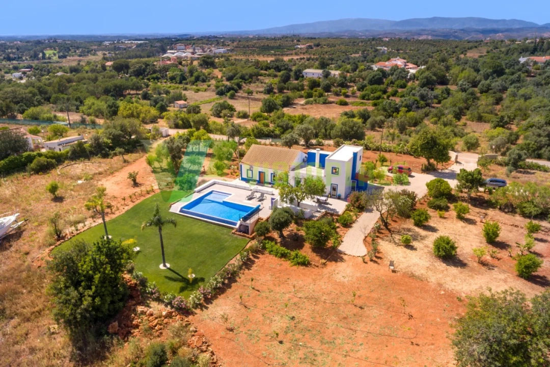 Moradia T4 para Venda em Silves Foto 33