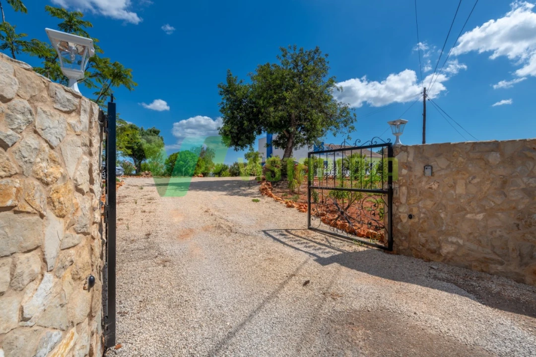 Moradia T4 para Venda em Silves Foto 40