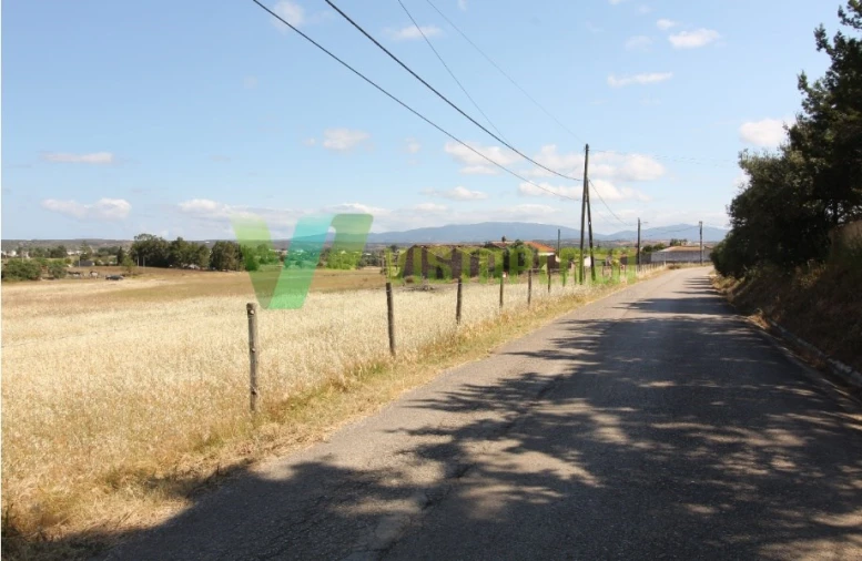 Terreno Misto para Venda em Odiaxere