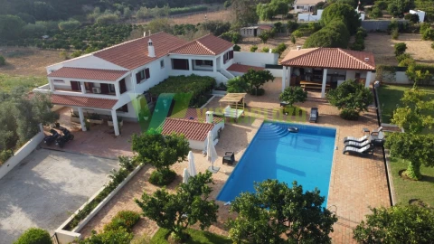Moradia T4 para Venda em Portimão