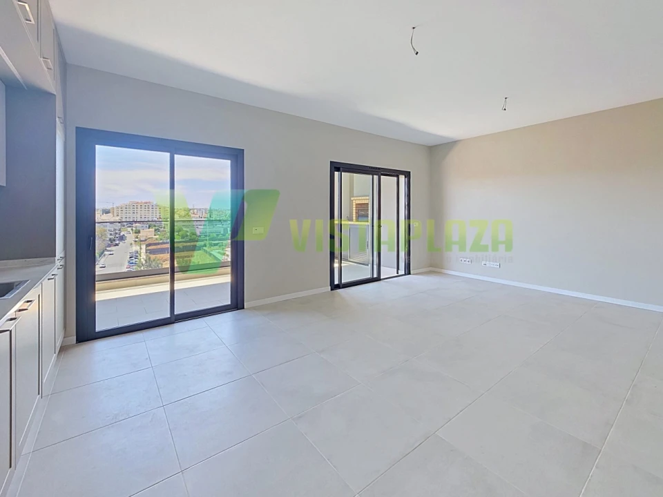 Apartamento T3 para Venda em Portimão Foto 7