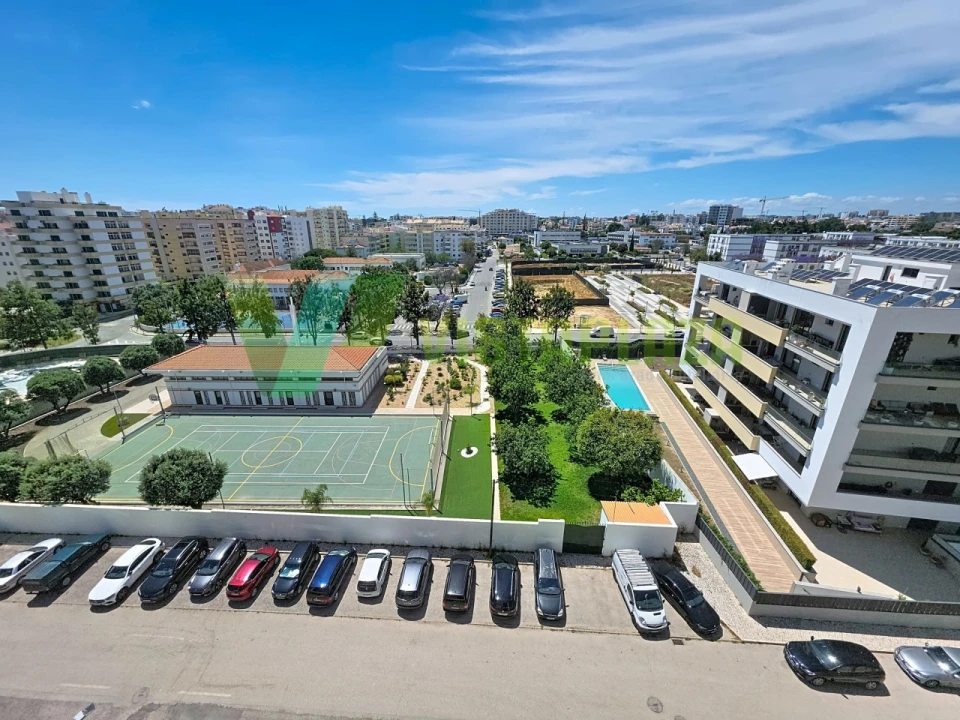 Apartamento T3 para Venda em Portimão Foto 11