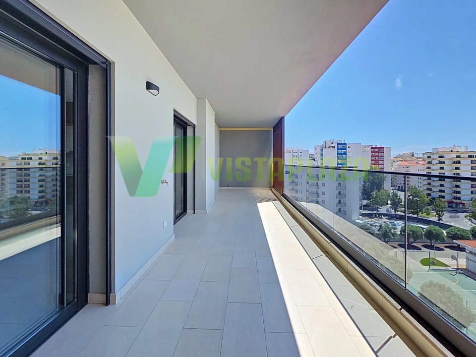 Apartamento T3 para Venda em Portimão Foto 5