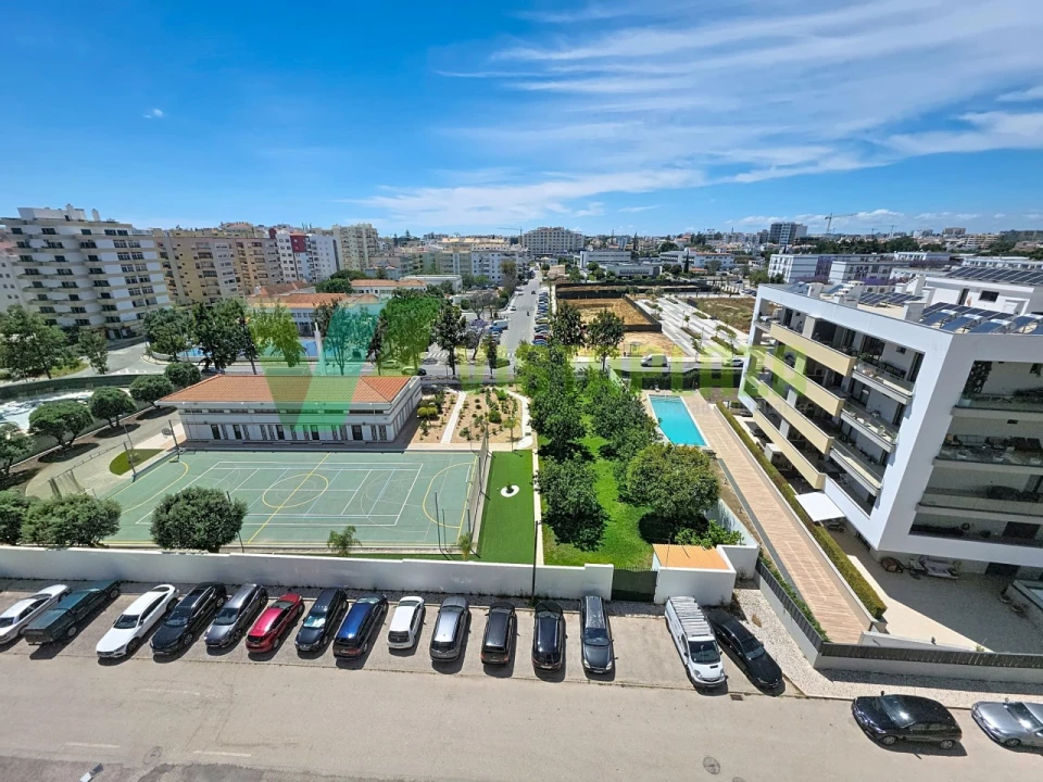 Apartamento T3 para Venda em Portimão Foto 6