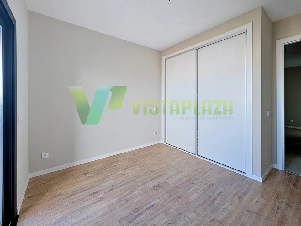 Apartamento T3 para Venda em Portimão Foto 22