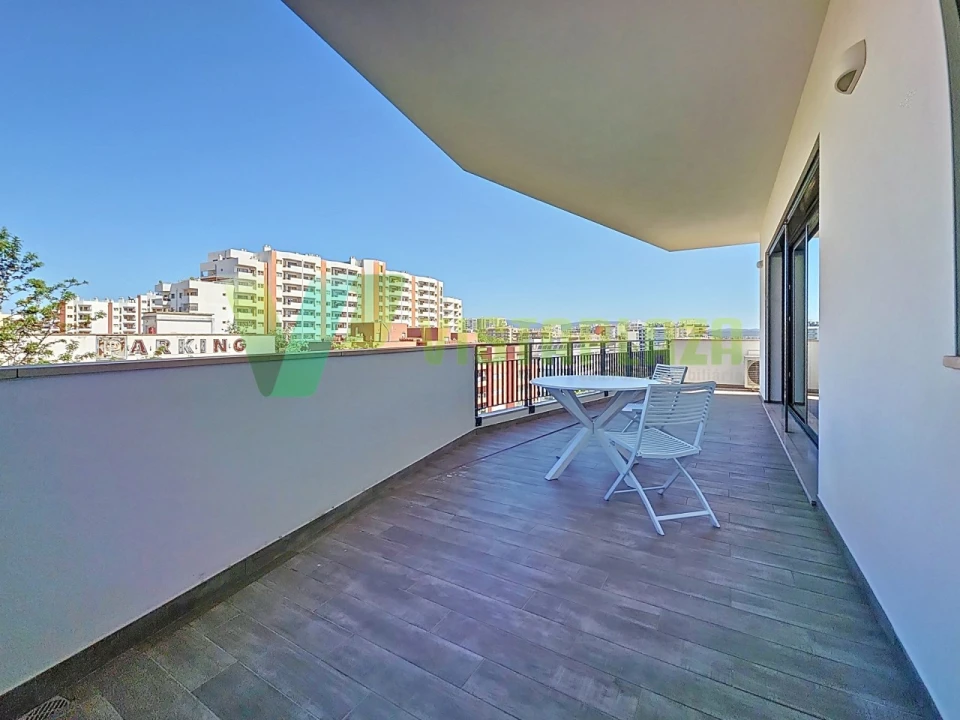 Apartamento T2 para Venda em Portimão Foto 11