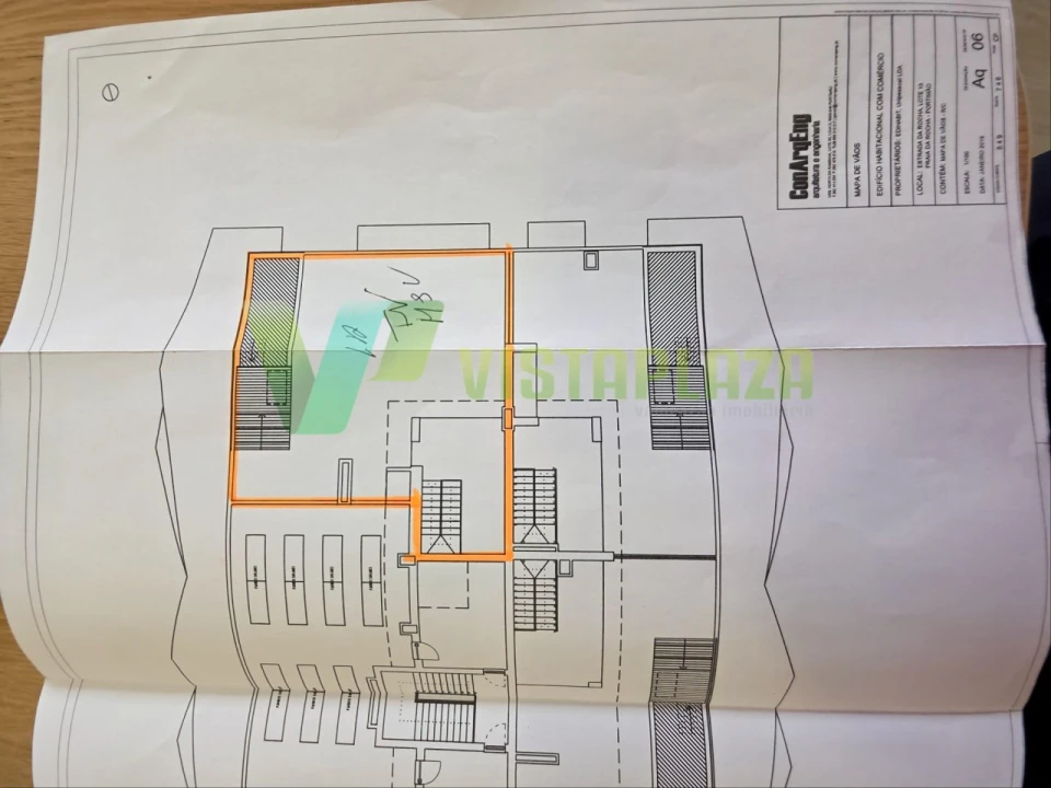 Apartamento T2 para Venda em Portimão Foto 31
