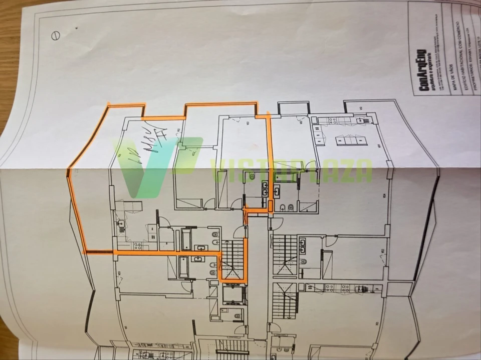 Apartamento T2 para Venda em Portimão Foto 32