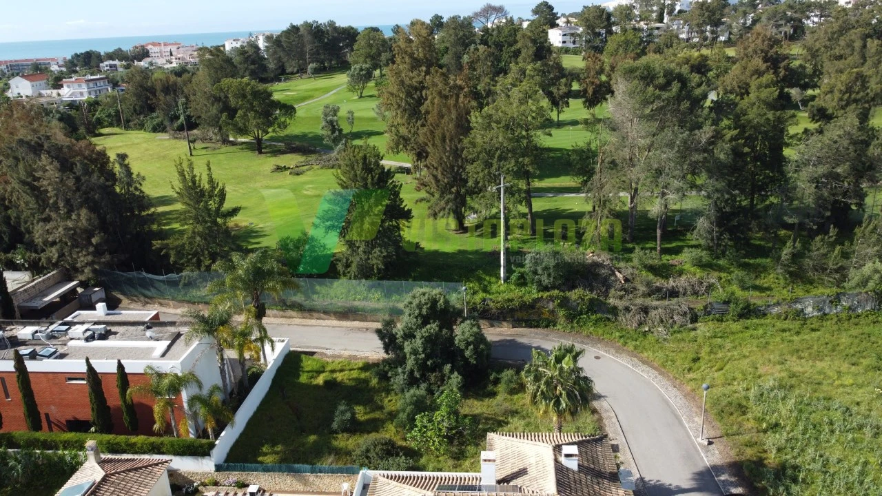 Terreno para Venda em Portimão Foto 8