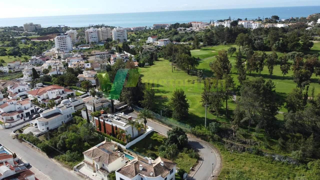 Terreno para Venda em Portimão Foto 11