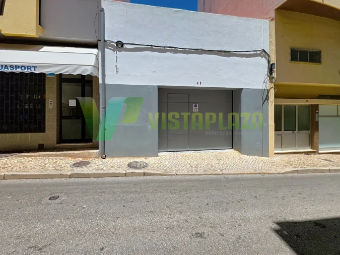 Garagem para Venda em Portimão Foto 1