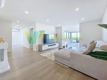 Apartamento T2 para Venda em Portimão