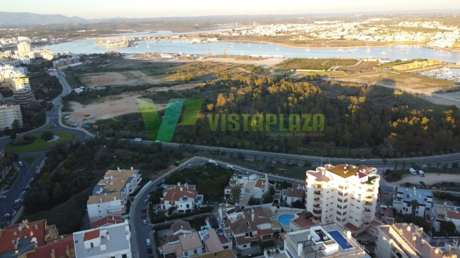 Apartamento T2 para Venda em Portimão Foto 29