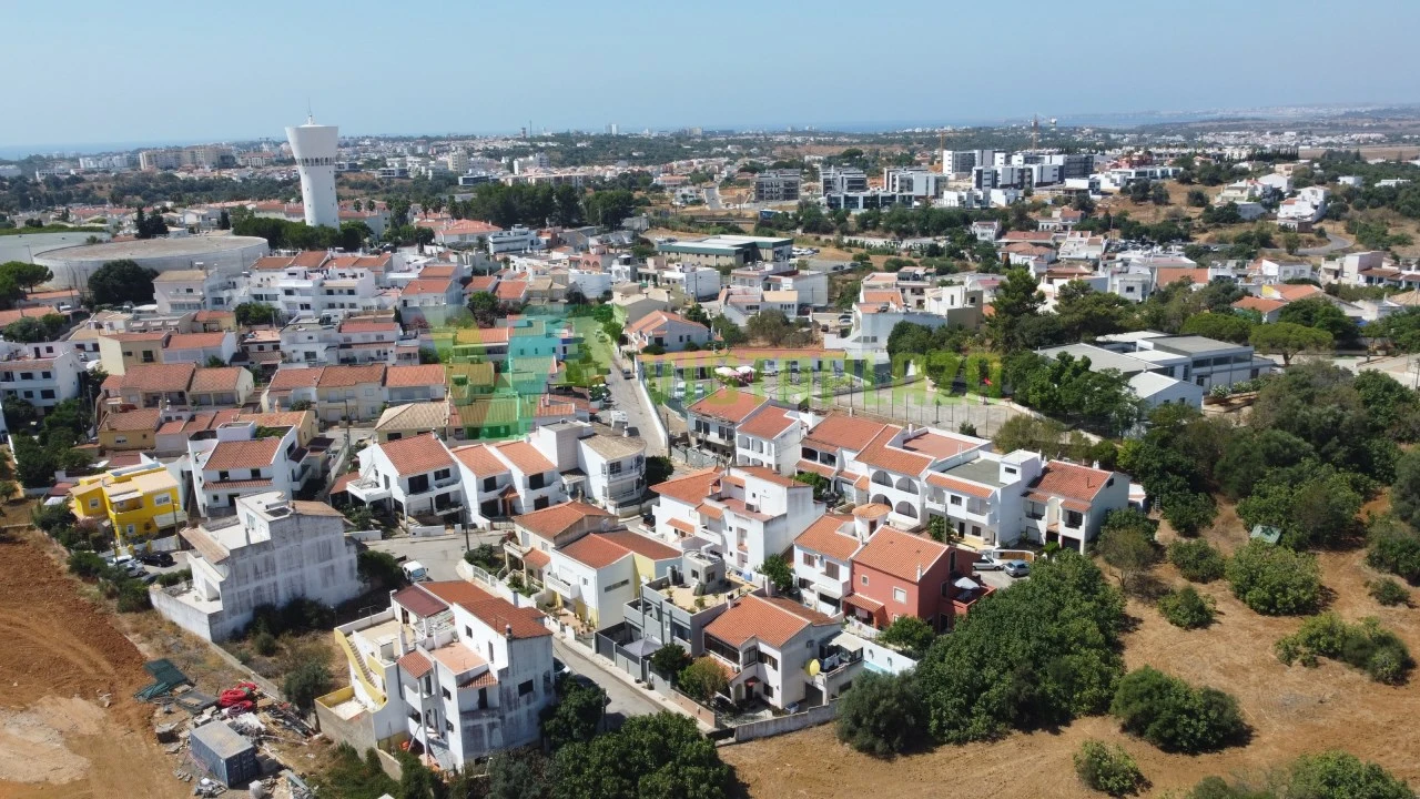 Moradia T3 para Venda em Portimão Foto 17