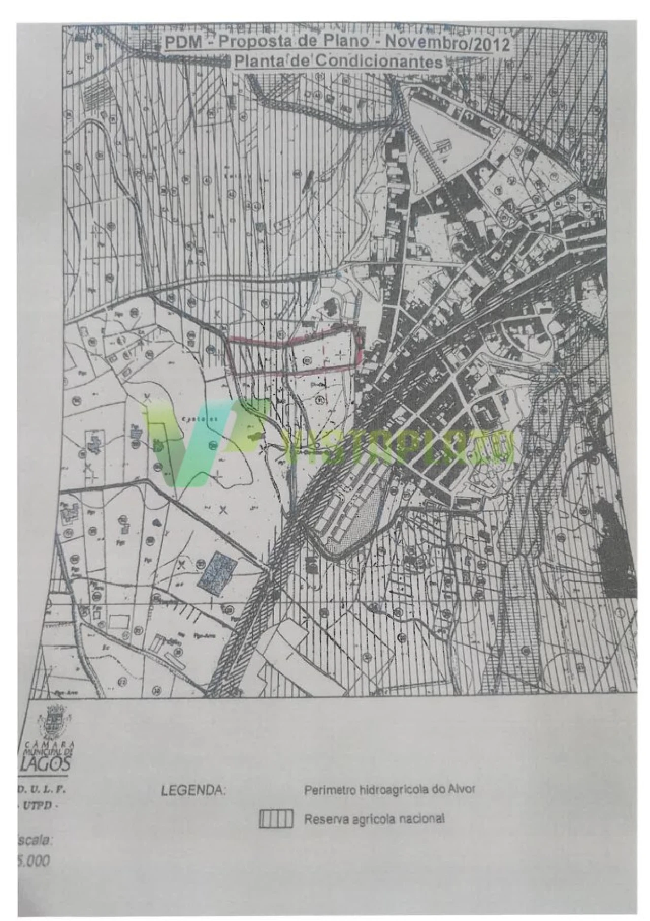 Terreno Misto para Venda em Odiaxere Foto 24