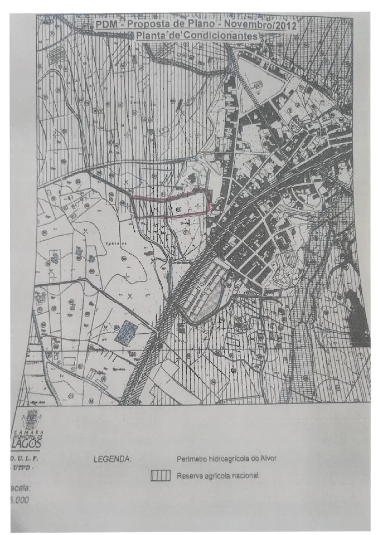 Terreno Misto para Venda em Odiaxere Foto 27