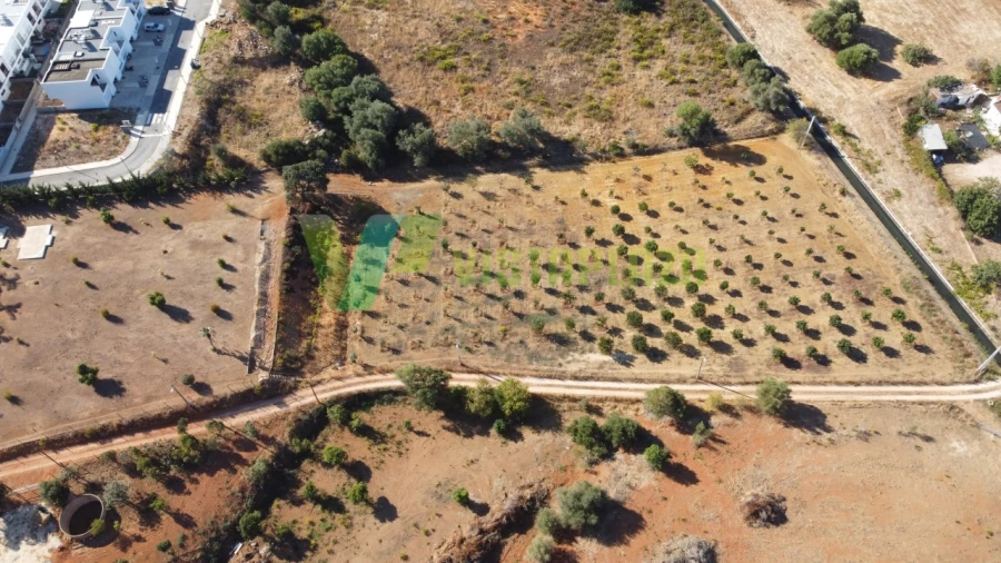 Terreno Misto para Venda em Odiaxere Foto 2